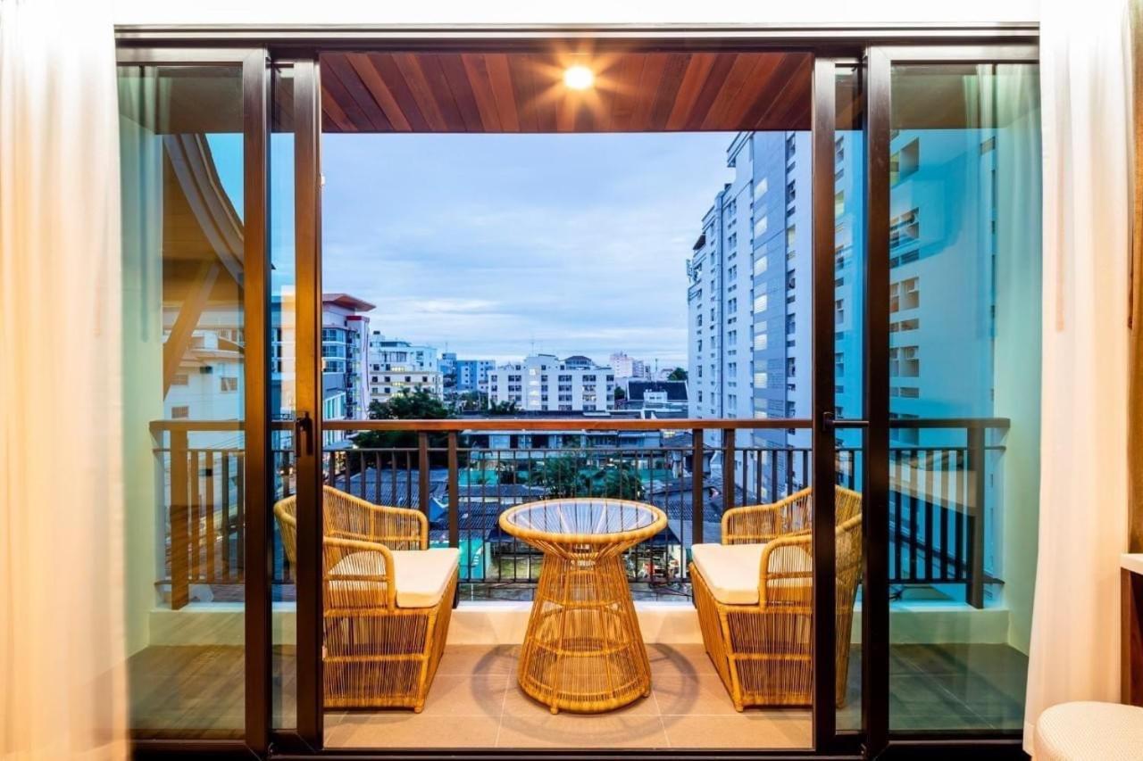 The Grand Sala Thai Bangkok Exterior photo